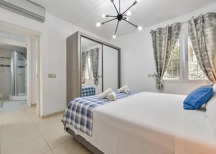 Villa Guzman - Tango *