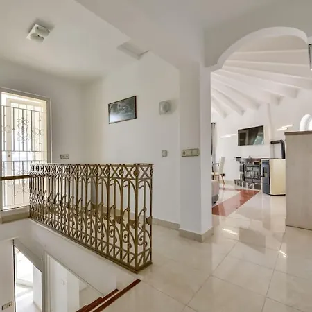 Guzman - Tango Villa *